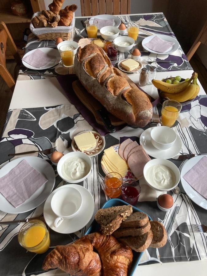 Bed and Breakfast Le Bois Du Four Arfeuilles Exterior foto
