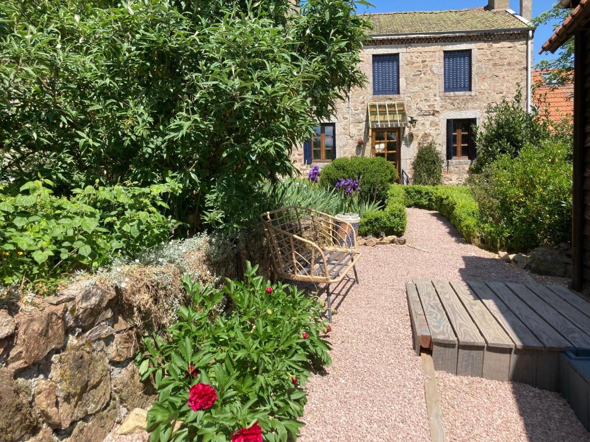 Bed and Breakfast Le Bois Du Four Arfeuilles Exterior foto